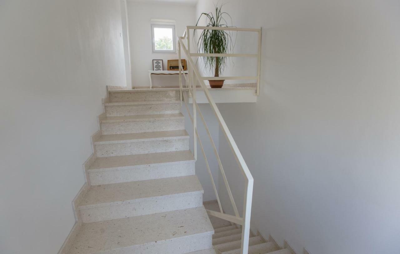 Relaxing Whole Top Floor Apartment By The Sea Zaboric Ngoại thất bức ảnh